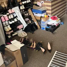 原创打胶跟踪视频 群内完整版19分钟已更新 进群有门槛🚪 进群后免费套路鞋袜 套路女神原味袜子 进群联系qq：2766776378 #扫楼 #打胶 #扫楼打胶…