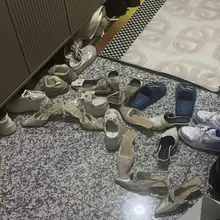群内 跟踪完整版打胶视频已上线 完整版10分钟 进群有门槛 进群后可以免费帮忙套路鞋袜 不成功不收费 #扫楼 #打胶 #扫楼打胶 #恋足 #原味