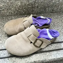 冬季勃肯鞋里的紫色原味袜子🧦（射精完毕后，作为处理精液的抹布，原样放回鞋内）😈