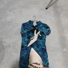 陪酒女的新工装。 #扫楼 #旗袍 #高跟鞋