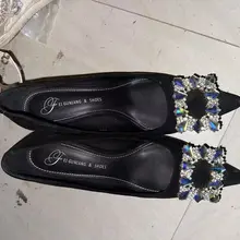同好投稿，女邻居的骚高跟。