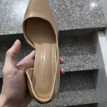 同好投稿，侧边镂空高跟鞋。