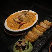 这几天跟主人吃了几顿特别好吃的饭🍽️ 明天要去山里玩惹订了个超级好看的民宿 主人说要大打特打^⦁᎑-^ ੭