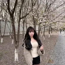 到此一游 游客风 被老哥拉着营业 来看🌸 我看🌸 他们在看什么！？ #黑丝 #女大