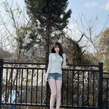 无敌肉丝 给老哥做踏青搭子 自然是要美美哒 这个感觉好透 完全看不出