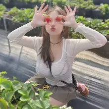 大不大？ 我問你草莓大不大？？