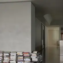 要我阳光 还要我风情不摇晃 想我冷艳 还想我轻佻又下贱