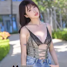 情趣装外穿 #街拍 #露出 #反差婊 #换妻 #绿帽 #丝袜 #淫妻 #走光 #抄底 #夫妻 #偷拍 #丝袜 麻豆街拍：https://t.co/znu3ei…