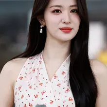 No.mx1467王楚然三里屯活动生图，粉色碎花吊带裙，人间水蜜桃 [200P+1.44G] #明星生图 #王楚然 自购地址：https://t.co/Tra…