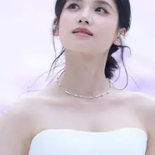 No.mx1460张婧仪深圳万象城韶音活动生图，露肩白裙，白月光公主 [360P+2.43G] #明星生图 #张婧仪 自购地址：https://t.co/NJ…