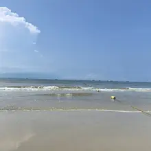 🌊去有风的地方，去赶一场海。