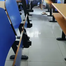 不安分的小骚脚