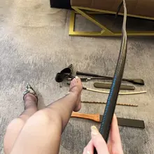 有没有想尝试小辫子啪啪啪抽打的，来靠谱的约活动了，喝酒吃饭玩游戏