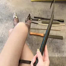 有没有想尝试小辫子啪啪啪抽打的，来靠谱的约活动了，喝酒吃饭玩游戏