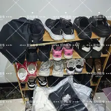 极品小情侣的鞋柜，阿迪，Nike，aj等鞋应有尽有，不得不说女生的鞋子颜值都蛮好看的，37码的小脚踩上去的味道更是一绝，更多细节在群更新 #扫楼 #打胶 #鞋…