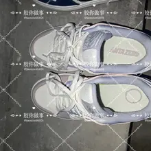 极品小年轻情侣的极品鞋柜，女主是个特别可爱的少萝，鞋子都是可爱的，味道也是喷香的，36码的小脚，鞋子的痕迹都不算严重，但是味道都超香，更多细节在群更新 #扫楼…