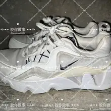 还是这个lo娘鞋柜，Nike运动鞋，36码小脚穿过的运动鞋，香味依旧是很浓，不过鞋垫可能没清理，不知道她会不会发现，更多细节在群更新 #扫楼 #打胶 #运动鞋…