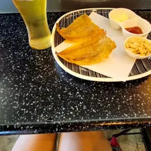 밥먹고 맥주한잔 먹으로옴 이때가 제일 행복함 인생은 혼술이져♡