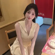 出来吃饭了，今天的装扮你可否喜欢呀 v：linlin08923