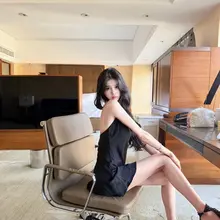 年轻漂亮的小姐姐，你真的不喜欢吗