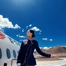 心里一直都有你，而你却在说我越来越远了 v：linlin08923
