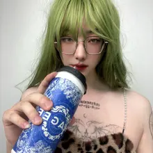 又收到了@DeanWtst84156 的电动飞机杯 顺便展示一下军火 那几个是@illusionclub_ 家的 只能说男网黄不好当啊 身体越来越不好了 赶紧…