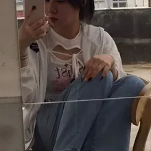 大學女孩腳臉同框展示腳底 1影片. 100分鐘 完整內容請加入電報群