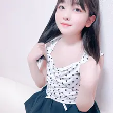 今日のファンクラブは23時以降にスペシャルへ 『どっちのふうちゃんが好き？🤭💖』 をお届けするよ💌 ファンクラブ大好評でうれしいです💗 毎日特別な写真や動画を…