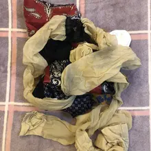 时隔一年终于找到大姨藏起来的丝袜了（2）