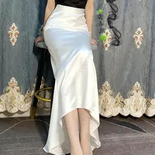 你能看出来丝袜什么颜色吗？