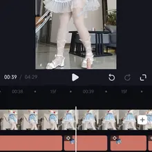 #凉鞋 #足控 最近拍了一组笨蛋未闻花名凉鞋的cos图视频什么的 顺便再开一波神秘纸飞机群 仍然是任意赞赏可进）