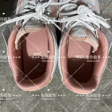 发一下库存，过年最喜欢的就是走亲戚然后玩一些妹子的极品鞋子，在吃饭时候就偷偷拍脚上这双马卡龙，看到就忍不住想玩了，趁晚上睡觉，直接进房间拿出来玩，最后🐍里面，…