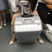 站有站姿，坐有坐姿，成何体统你这样！
