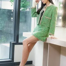 林志玲做客《小姐不熙娣》与小S合照拼美腿