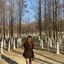 合肥今天真够热的，没穿裤子拍照好刺激，总感觉被路人视奸。