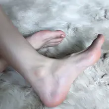 请你吃个脚子，能不能还我吃个嘴子～ #裸足