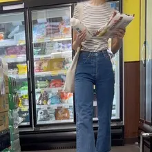 😋😋😋😋 https://t.co/gkDAdR1Nf4 #玉足 #美脚 #恋足癖 #足交榨精 #脚底奴