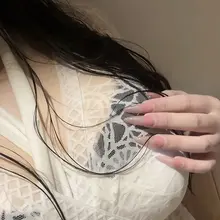 我最近在自学中医 我发现两腿中间有个穴位一直按会很舒服～