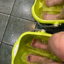 😋😋😋😋 https://t.co/oE3QKP5H4O #玉足 #美脚 #恋足癖 #足交榨精 #脚底奴 #鞋控 #足控
